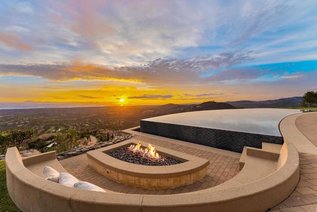 7839 Camino De Arriba, Rancho Santa Fe, CA 92067