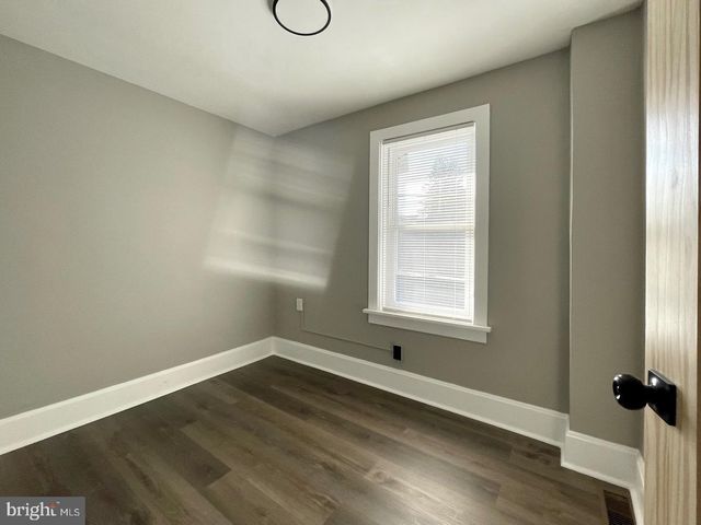 1709 SYCAMORE ST, Harrisburg, PA 17104