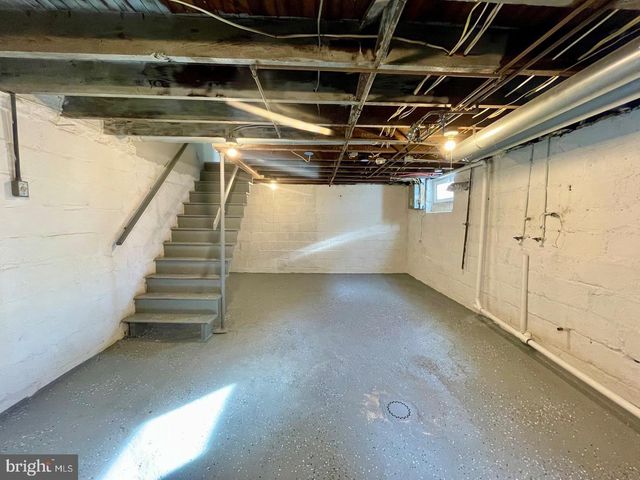 1709 SYCAMORE ST, Harrisburg, PA 17104
