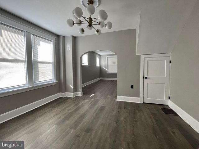 1709 SYCAMORE ST, Harrisburg, PA 17104