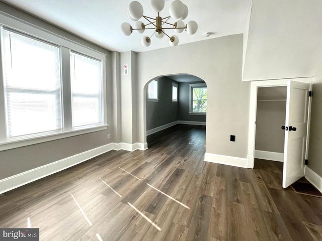 1709 SYCAMORE ST, Harrisburg, PA 17104