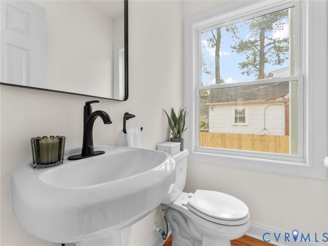 4519 Brook Rd, Richmond, VA 23227