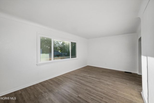 3148 Glanzman Road, Toledo, OH 43614