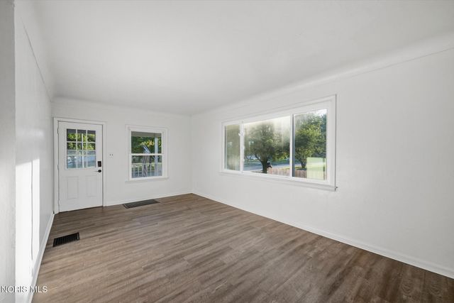 3148 Glanzman Road, Toledo, OH 43614