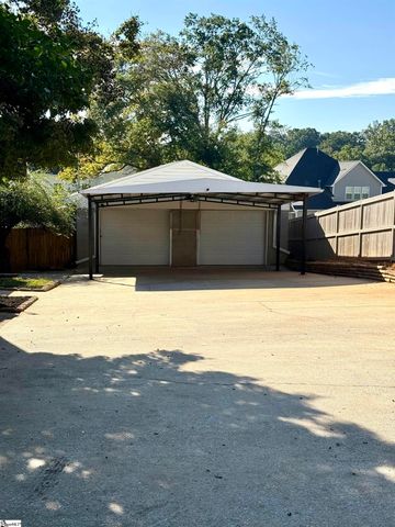 160 J Street, Greer, SC 29651