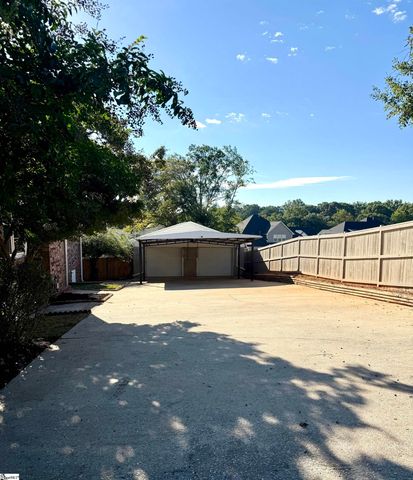 160 J Street, Greer, SC 29651