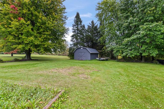 5589 Kengary COURT, Slinger, WI 53086