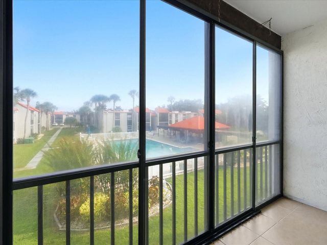 3269 BENEVA ROAD 203, Sarasota, FL 34232
