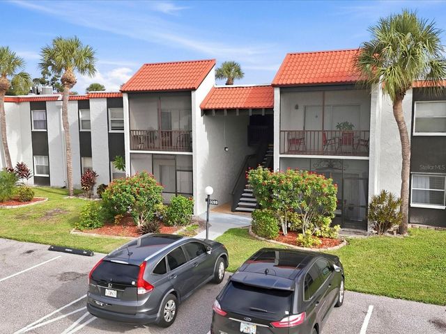 3269 BENEVA ROAD 203, Sarasota, FL 34232