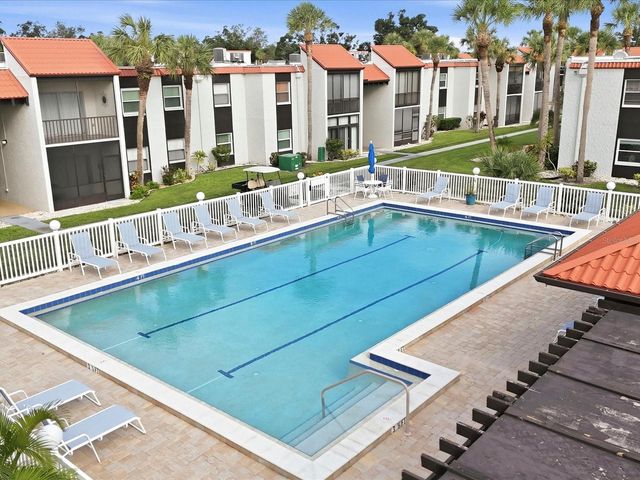 3269 BENEVA ROAD 203, Sarasota, FL 34232