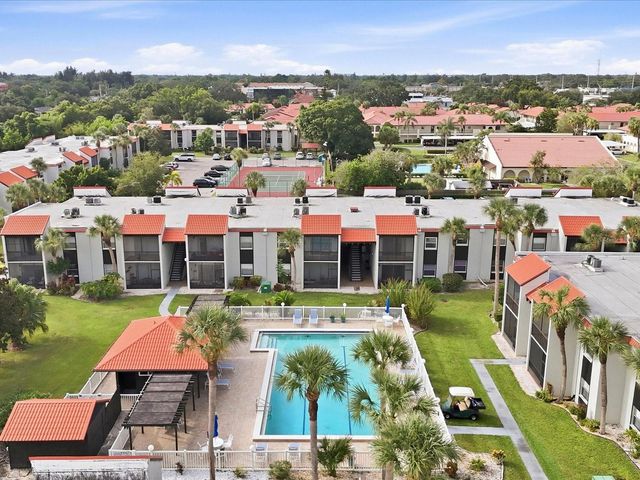 3269 BENEVA ROAD 203, Sarasota, FL 34232