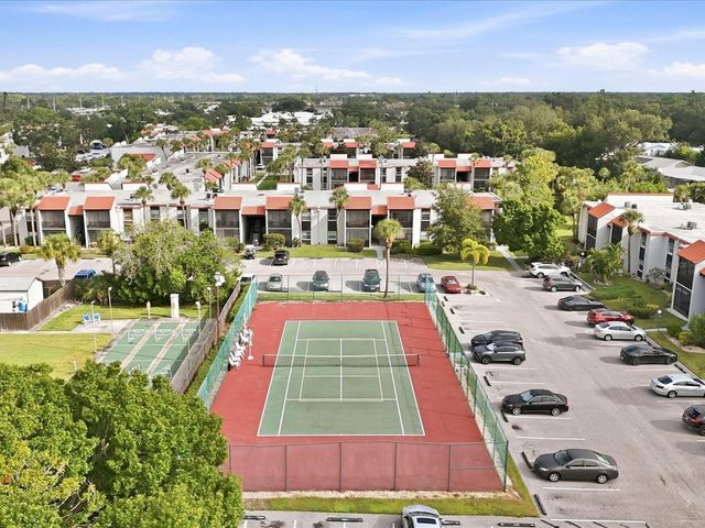 3269 BENEVA ROAD 203, Sarasota, FL 34232