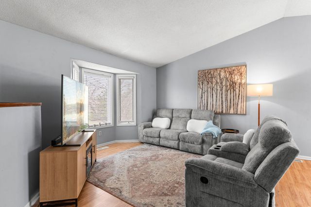 46645 Acacia Trail, Stanchfield, MN 55080