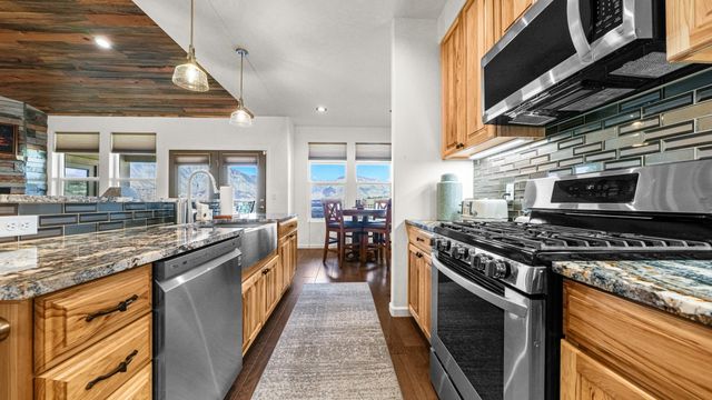 223 Eagle Ridge Drive, Parachute, CO 81635