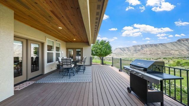 223 Eagle Ridge Drive, Parachute, CO 81635