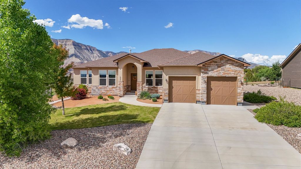 223 Eagle Ridge Drive, Parachute, CO 81635