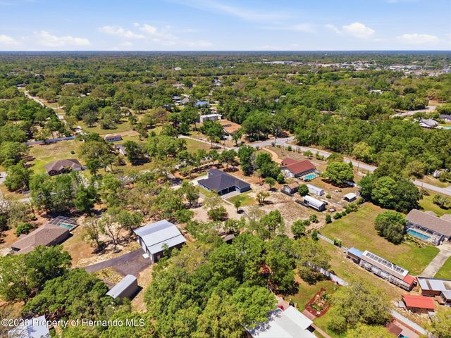 18354 Monteverde Drive, Shady Hills, FL 34610