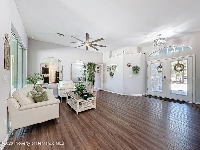 18354 Monteverde Drive, Shady Hills, FL 34610