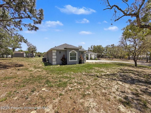 18354 Monteverde Drive, Shady Hills, FL 34610