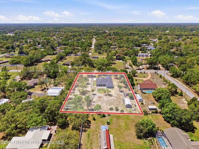 18354 Monteverde Drive, Shady Hills, FL 34610