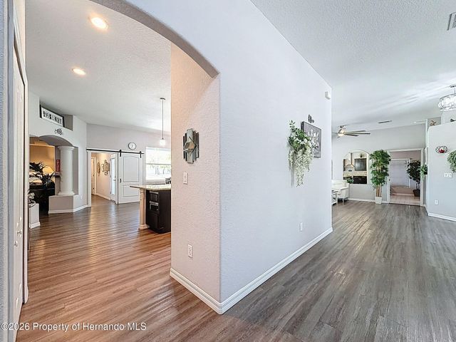 18354 Monteverde Drive, Shady Hills, FL 34610