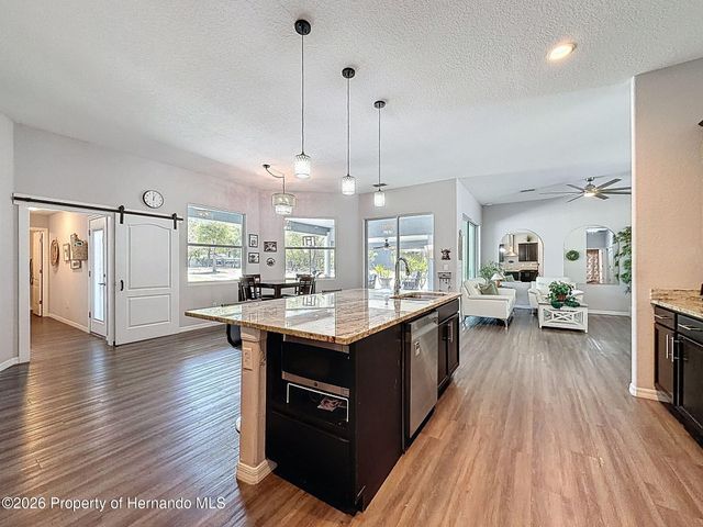 18354 Monteverde Drive, Shady Hills, FL 34610