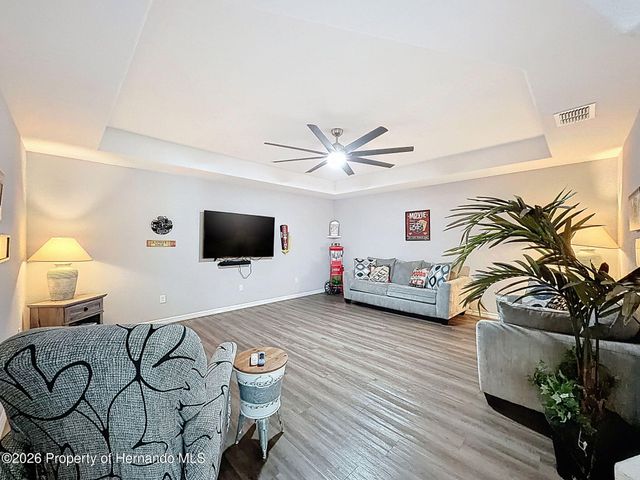 18354 Monteverde Drive, Shady Hills, FL 34610