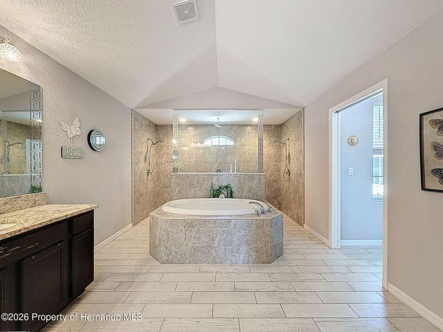 18354 Monteverde Drive, Shady Hills, FL 34610