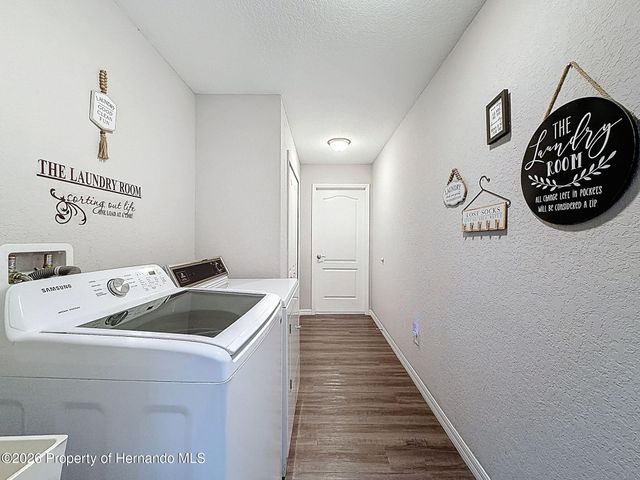 18354 Monteverde Drive, Shady Hills, FL 34610