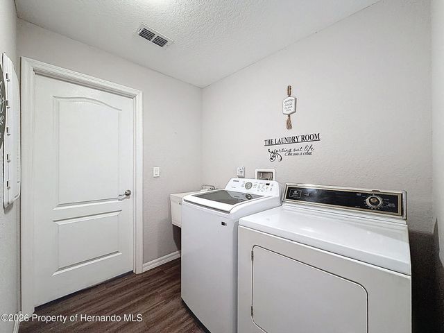 18354 Monteverde Drive, Shady Hills, FL 34610