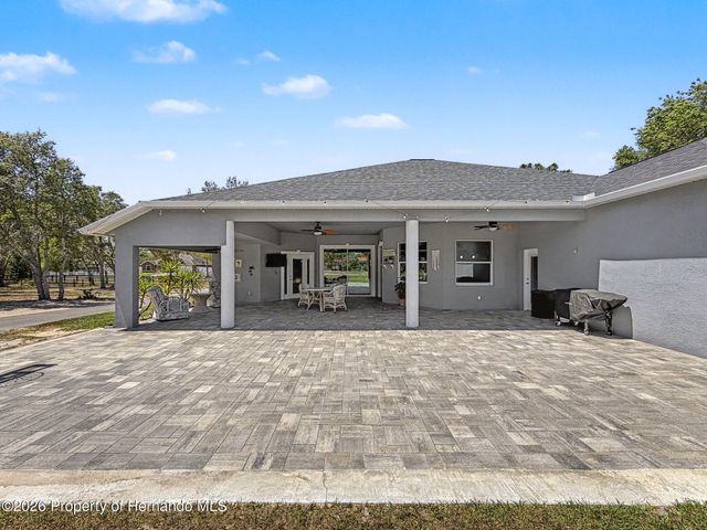 18354 Monteverde Drive, Shady Hills, FL 34610
