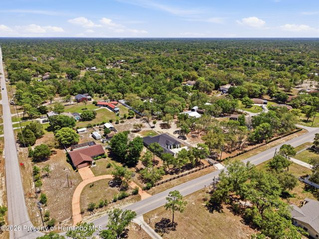 18354 Monteverde Drive, Shady Hills, FL 34610