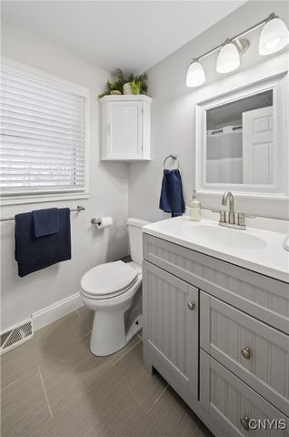 6 Bilmar Circle, Camillus, NY 13031