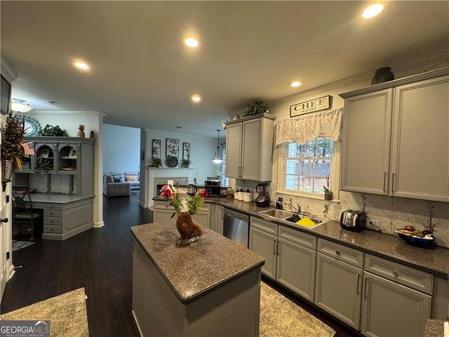 2408 Camellia Allee Court, Grayson, GA 30017