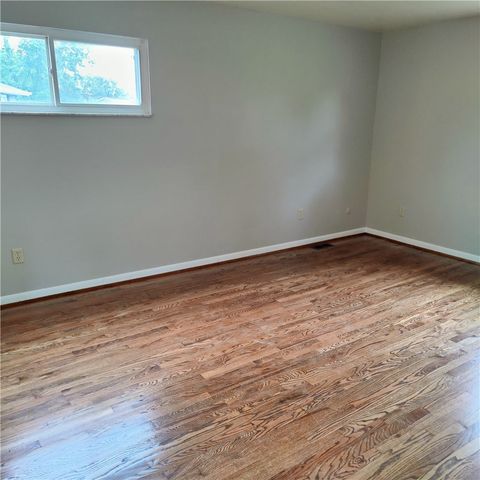 1016 Deer Creek Circle, West Carrollton, OH 45449