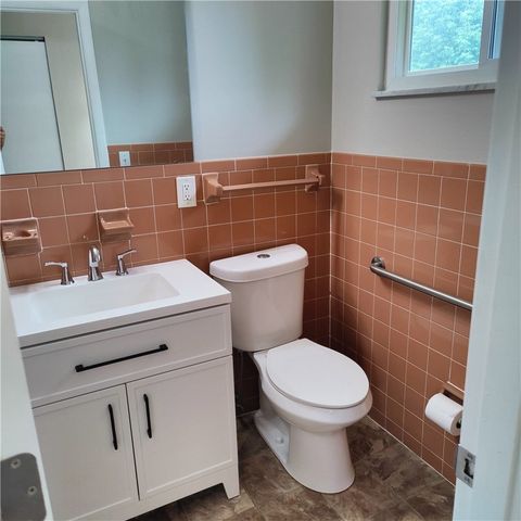 1016 Deer Creek Circle, West Carrollton, OH 45449