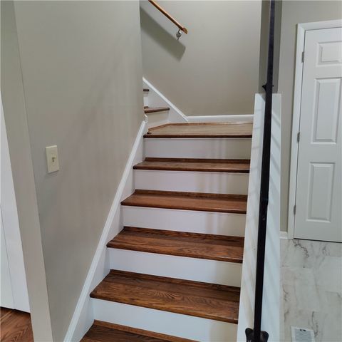 1016 Deer Creek Circle, West Carrollton, OH 45449