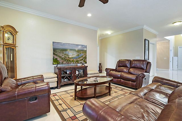 6401 SW 195th Avenue, Fort Lauderdale, FL 33332