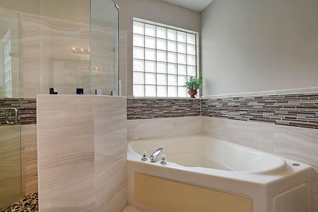 6401 SW 195th Avenue, Fort Lauderdale, FL 33332