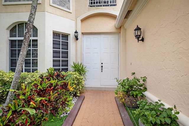 6401 SW 195th Avenue, Fort Lauderdale, FL 33332