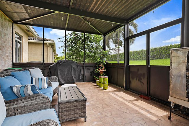 6401 SW 195th Avenue, Fort Lauderdale, FL 33332