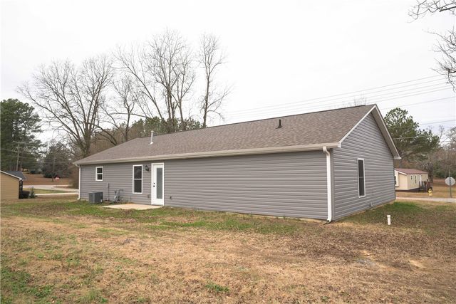 106 Simpson Street, Westminster, SC 29693