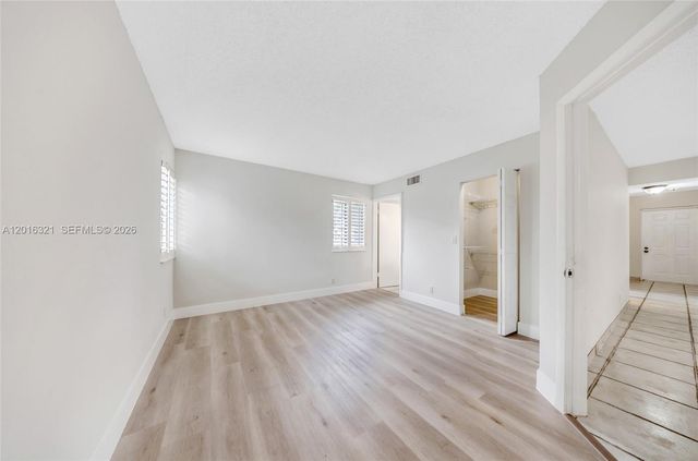 5521 Courtyard Dr 5521, Margate, FL 33063