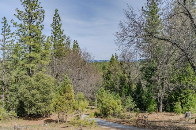 2383 Independence, Rail Road Flat, CA 95248