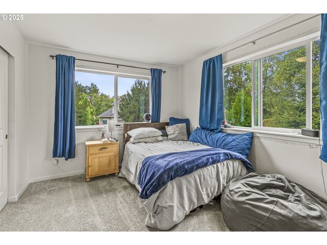 26 MARINA Dr, Cathlamet, WA 98612