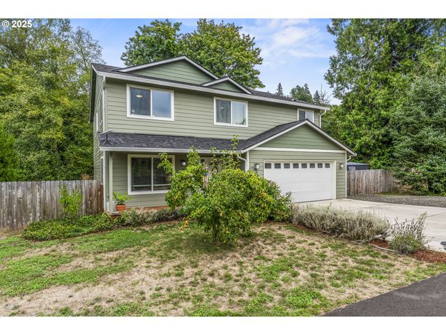 26 MARINA Dr, Cathlamet, WA 98612