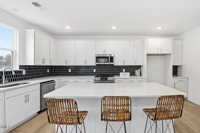 283 Hickory Grove Drive, Sanford, NC 27330