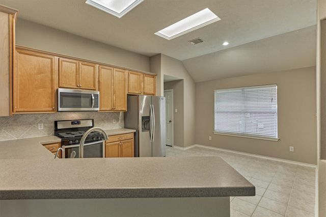 27 E Russet Grove Circle, The Woodlands, TX 77384