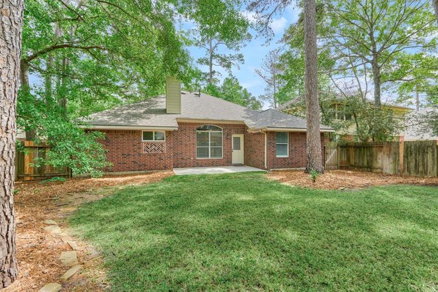 27 E Russet Grove Circle, The Woodlands, TX 77384