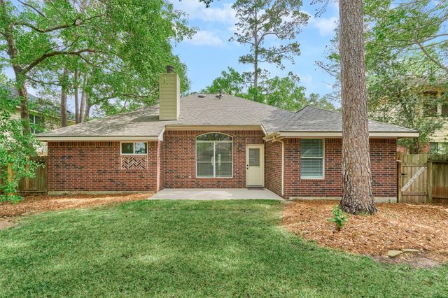 27 E Russet Grove Circle, The Woodlands, TX 77384